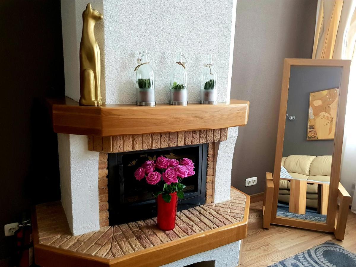 Gustav House Apartment เดากัฟปิลส์ ภายนอก รูปภาพ