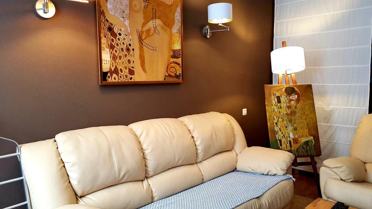 Gustav House Apartment เดากัฟปิลส์ ภายนอก รูปภาพ